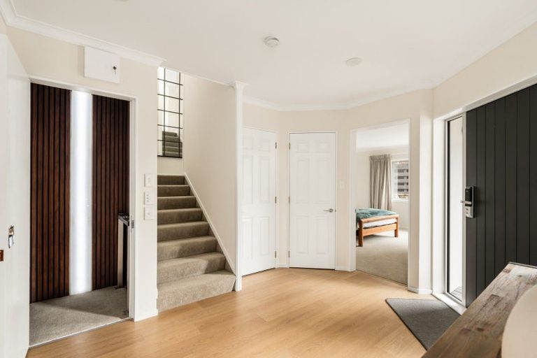 Photo of property in 7b Victoria Road, Mount Maunganui, 3116