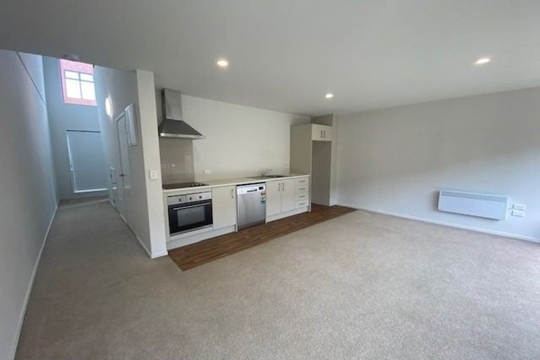 Photo of property in 17 Owens Place, Mount Maunganui, 3116
