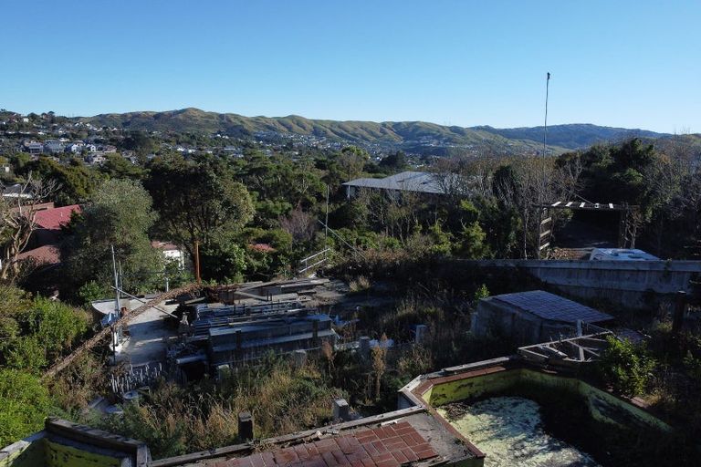 Photo of property in 139 Helston Road, Paparangi, Wellington, 6037