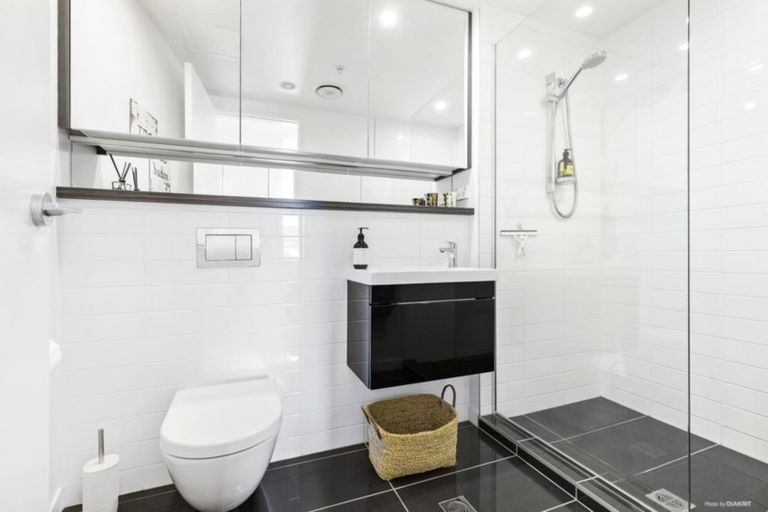 Photo of property in Elevate, 10/30g Taranaki Street, Te Aro, Wellington, 6011
