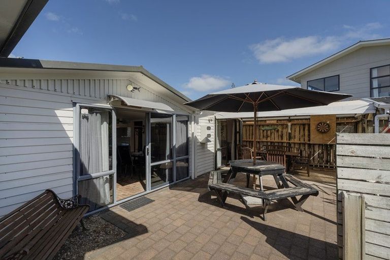 Photo of property in 28 Kauri Place, Tairua, 3508