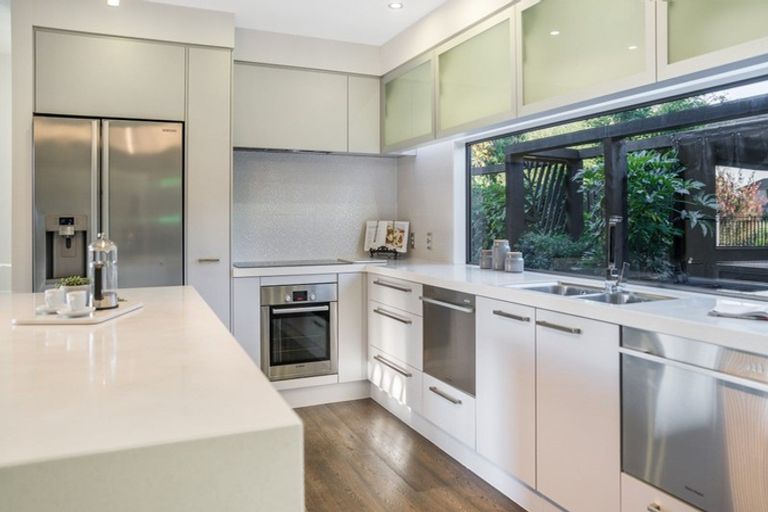 Photo of property in 28b Springwater Avenue, Northwood, Christchurch, 8051