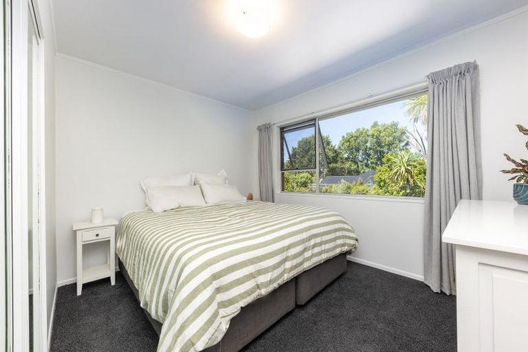 Photo of property in 37 Maude Street, Riverhead, 0820