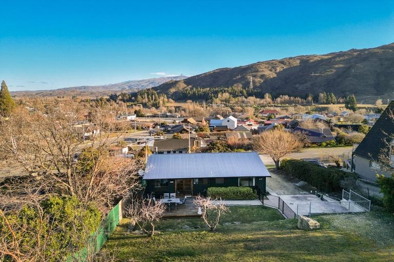 Photo of property in 26 Hazlett Street, Clyde, 9330