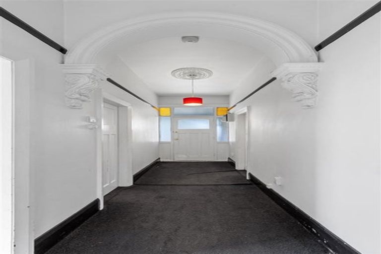 Photo of property in 7 Defoe Place, Waltham, Christchurch, 8023