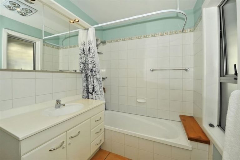 Photo of property in 11 Norah Street, Mairehau, Christchurch, 8013