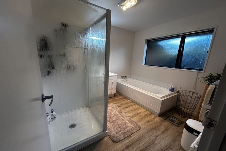 Photo of property in 99 Inwoods Road, Parklands, Christchurch, 8083
