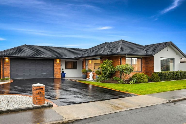 Photo of property in 16 Anglem Way, Northwood, Christchurch, 8051
