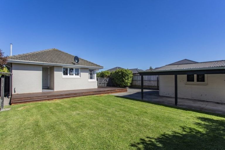 Photo of property in 33 Jocelyn Street, Casebrook, Christchurch, 8051