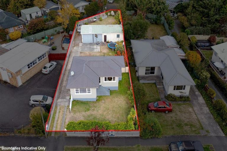 Photo of property in 82 Urlich Avenue, Melville, Hamilton, 3206