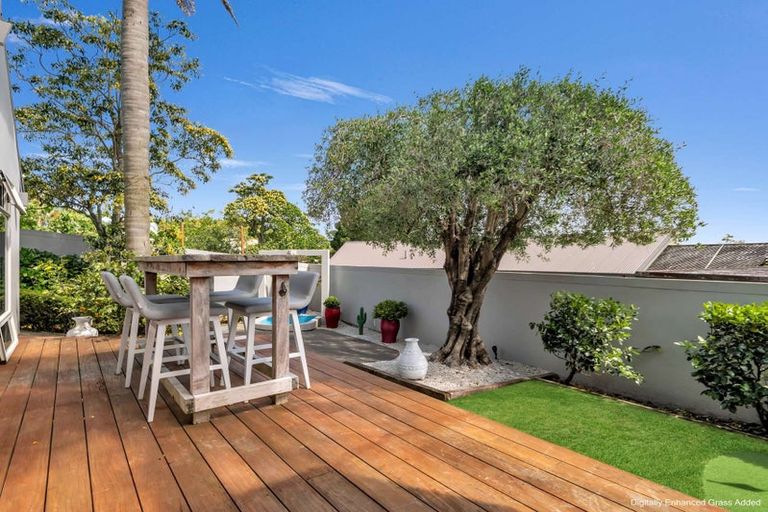 Photo of property in 34 Totara Avenue, Pukekohe, 2120