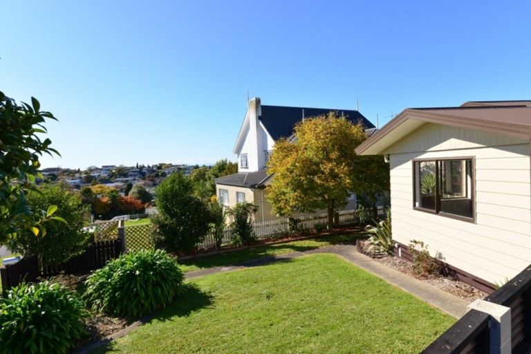 Photo of property in 11 Melva Street, Dinsdale, Hamilton, 3204