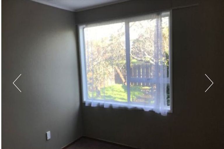 Photo of property in 11 Medina Place, Half Moon Bay, Auckland, 2012