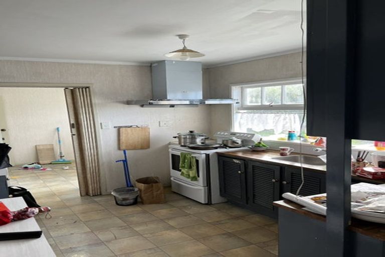 Photo of property in 365 Pakuranga Road, Pakuranga Heights, Auckland, 2010