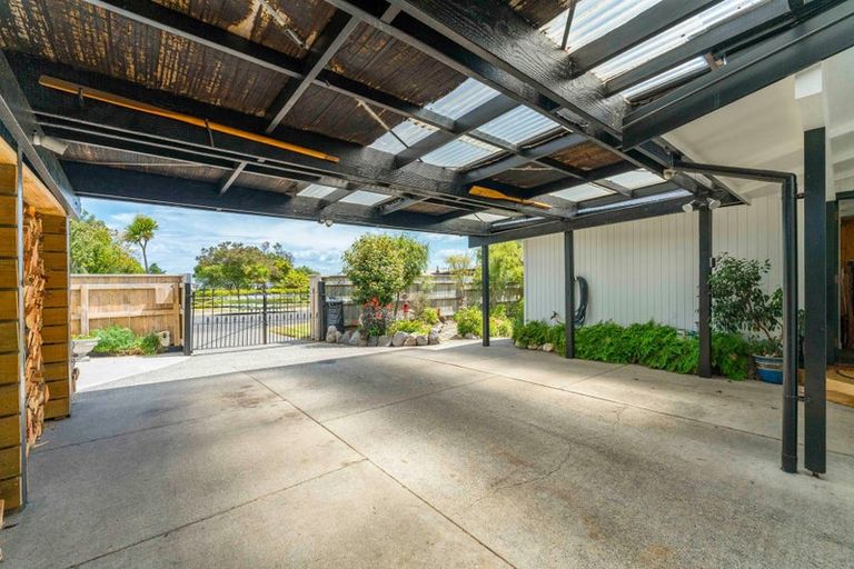 Photo of property in 22 Gillies Avenue, Taupo, 3330
