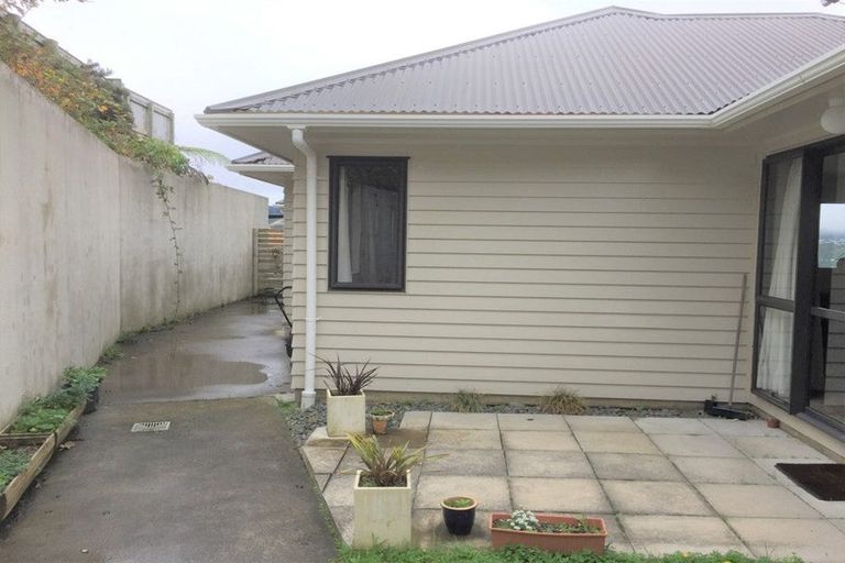 Photo of property in 45b Waverton Terrace, Churton Park, Wellington, 6037