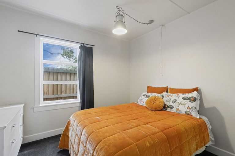 Photo of property in 10 Donald Place, St Albans, Christchurch, 8014