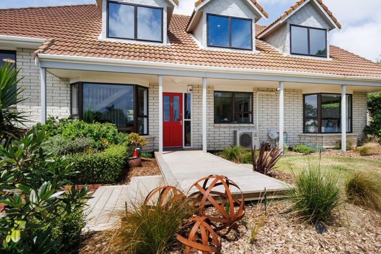 Photo of property in 38 Russell Street, Foxton, 4814