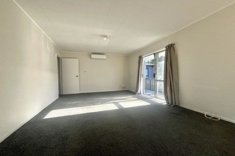 Photo of property in 57 Burundi Avenue, Clendon Park, Auckland, 2103
