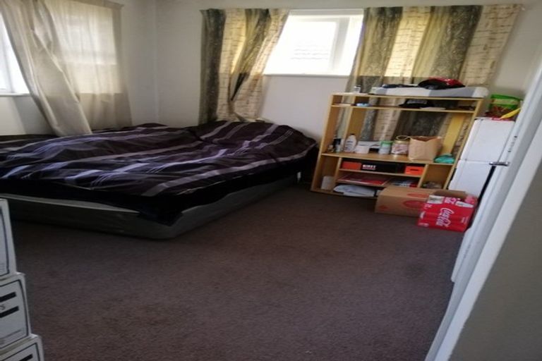 Photo of property in 3/24 Pomaria Road, Henderson, Auckland, 0610