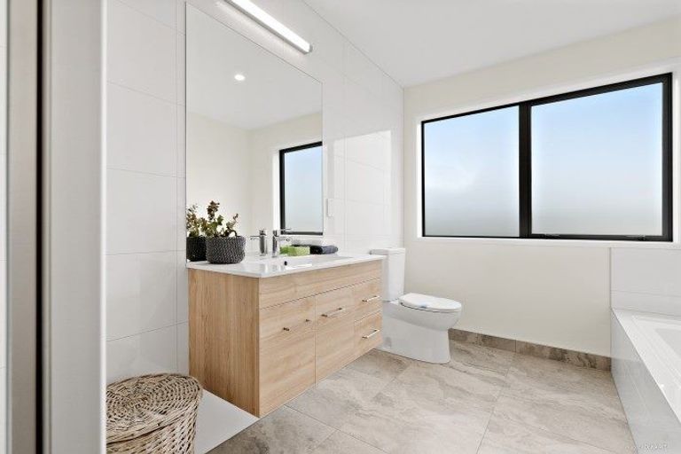 Photo of property in 76 Hayfield Way, Karaka, Papakura, 2113