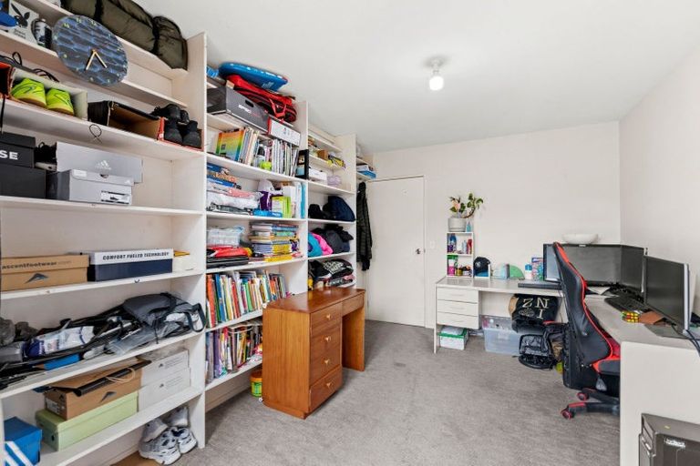 Photo of property in 96a Picton Avenue, Riccarton, Christchurch, 8011