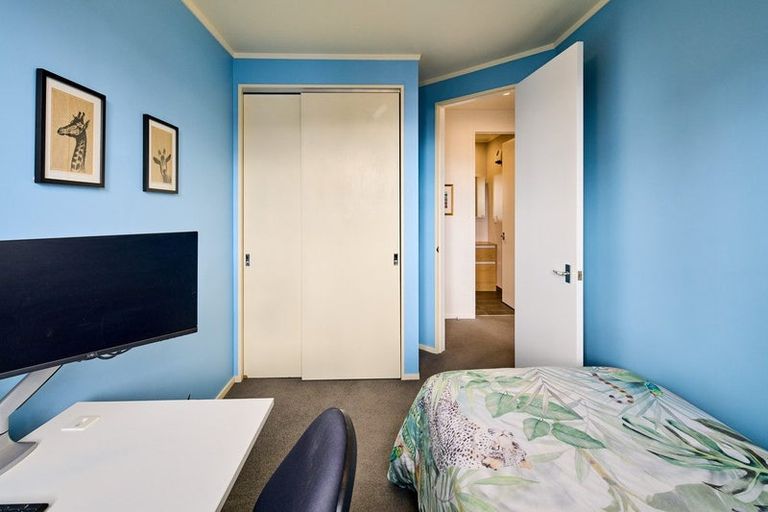 Photo of property in Tennyson Apartments, 7/25 Tennyson Street, Te Aro, Wellington, 6011