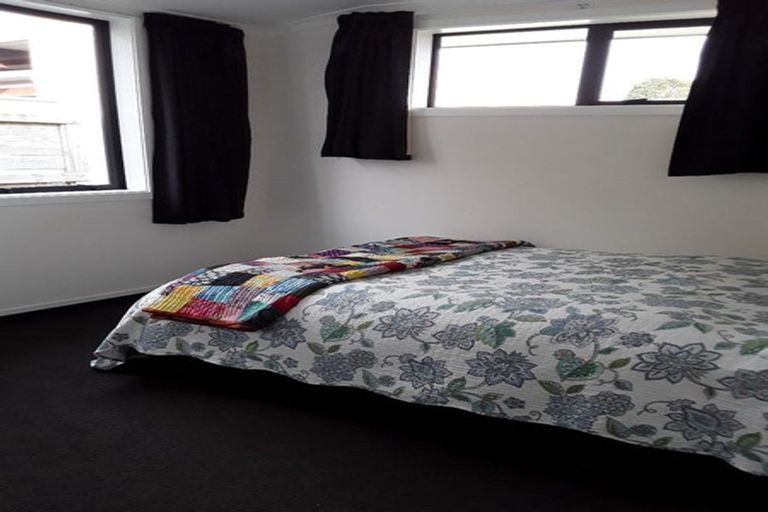 Photo of property in 33 Elizabeth Street, Levin, 5510