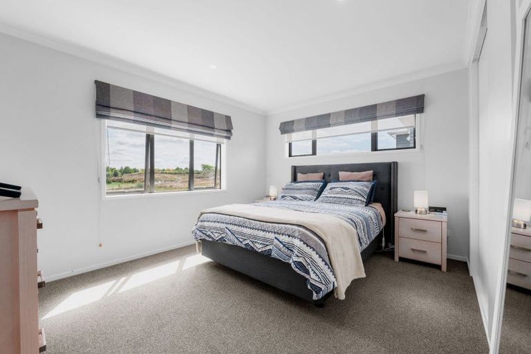 Photo of property in 46u2 North Ridge Drive, Rototuna North, Hamilton, 3281