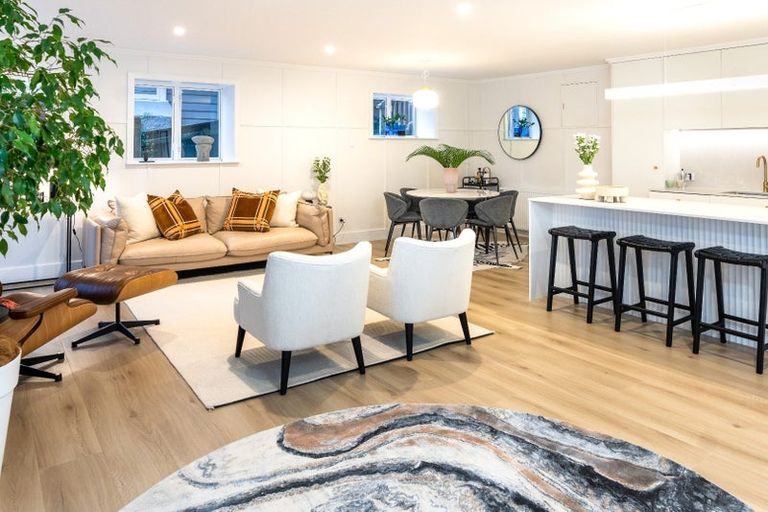 Photo of property in Hamilton Flats, 9a Hawker Street, Mount Victoria, Wellington, 6011