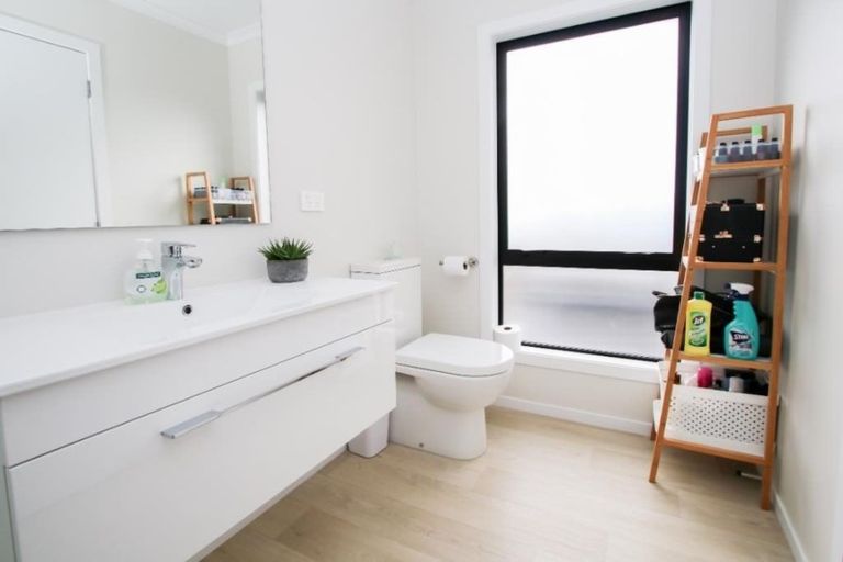 Photo of property in 28u4 Mahoe Street, Melville, Hamilton, 3206