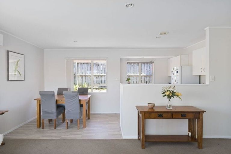 Photo of property in 13 Legacy Drive, Henderson, Auckland, 0612