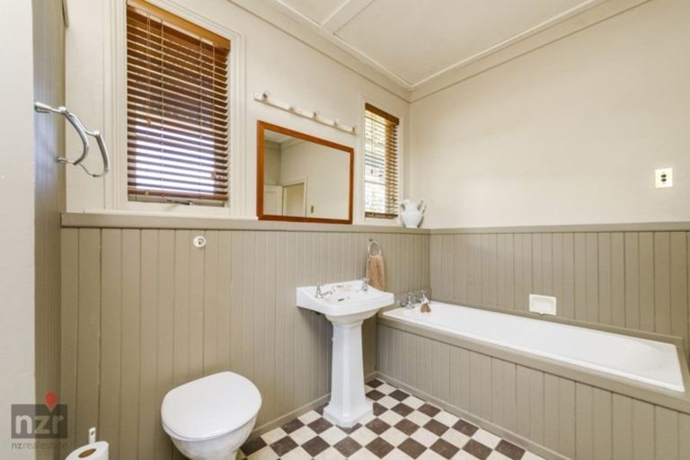 Photo of property in 17 Sandilands Street, Feilding, 4702