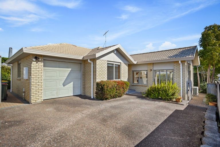 Photo of property in 7 Angel Way, Stanmore Bay, Whangaparaoa, 0932
