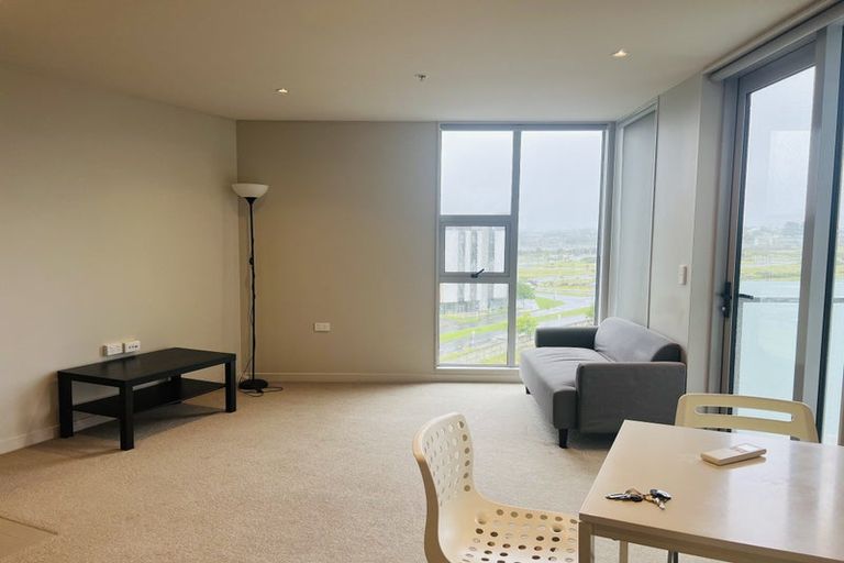Photo of property in 604/27 Don Mckinnon Drive, Albany, Auckland, 0632