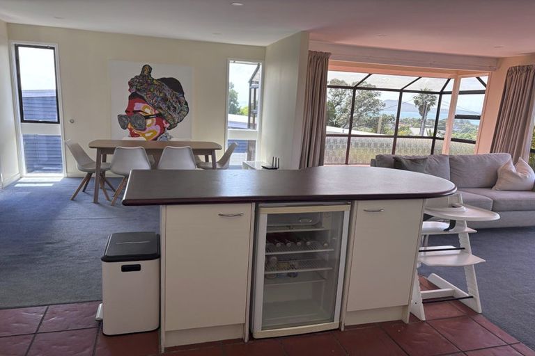 Photo of property in 1/21 Peter Terrace, Castor Bay, Auckland, 0620