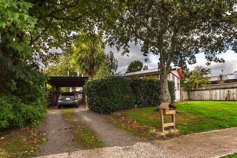 Photo of property in 29 Apollo Parade, Milson, Palmerston North, 4414