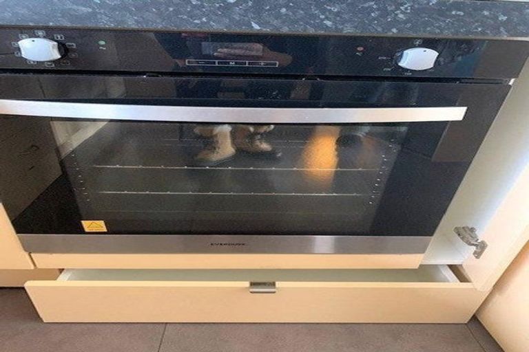 Photo of property in 1 Marsh Road, Ettrick, Roxburgh, 9572