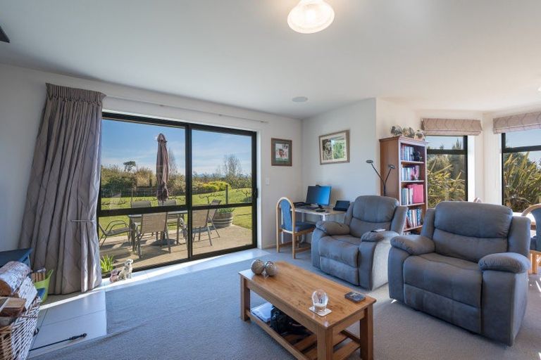 Photo of property in 4 Moneymore Place, Wakefield, 7095