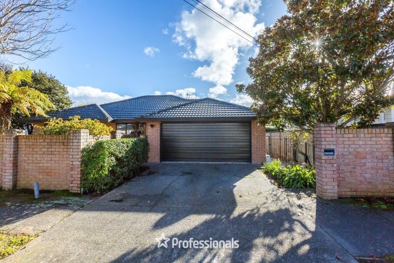 Photo of property in 2a Redwood Street, Elderslea, Upper Hutt, 5018