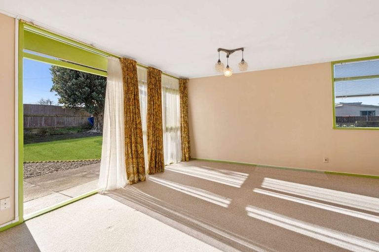 Photo of property in 21 Raupo Street, Castlecliff, Whanganui, 4501