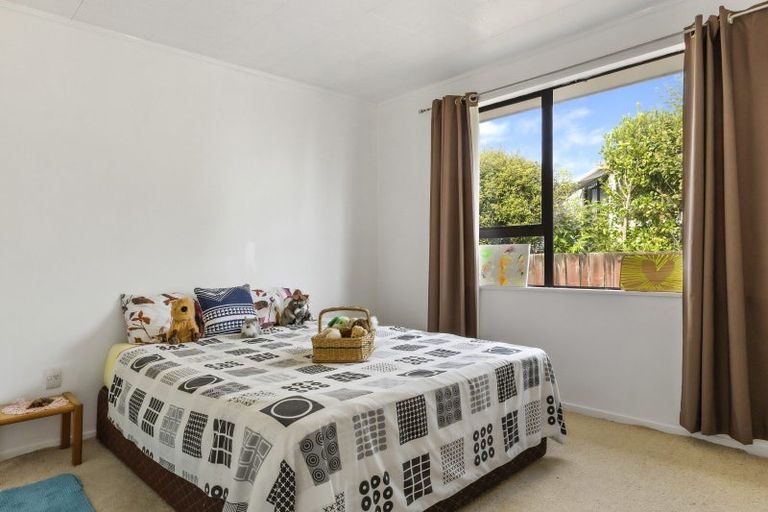 Photo of property in 12 Epping Place, Richmond Heights, Taupo, 3330