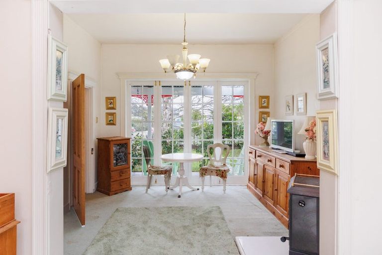 Photo of property in 86 Grey Street, Woodville, 4920