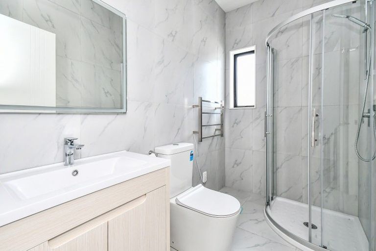 Photo of property in 2 Peara Lane, Karaka, Papakura, 2113