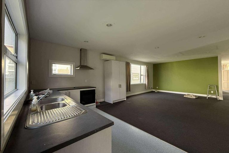 Photo of property in 28 Donald Mclean Street, Newtown, Wellington, 6021