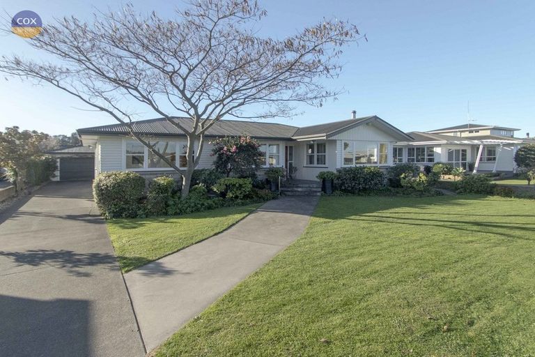 Photo of property in 7 Kent Terrace, Taradale, Napier, 4112