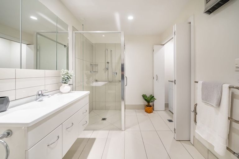 Photo of property in Leslie Block, 25 Graham Street, Petone, Lower Hutt, 5012
