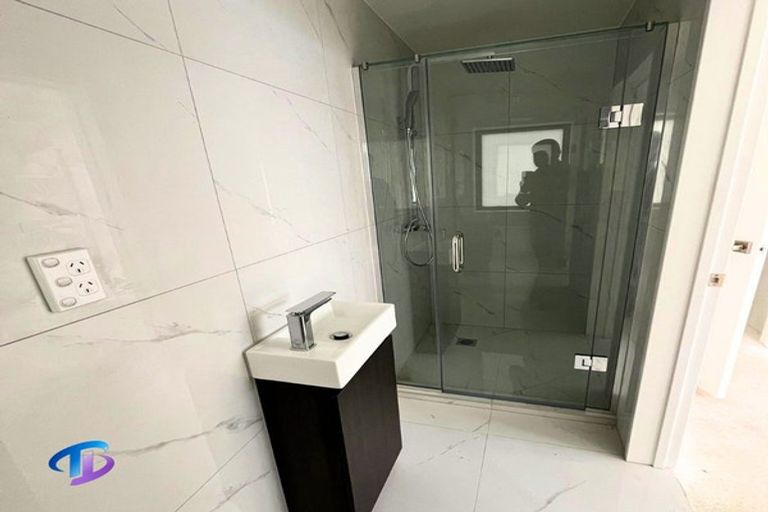 Photo of property in 29 Wai Iti Place, Clendon Park, Auckland, 2103