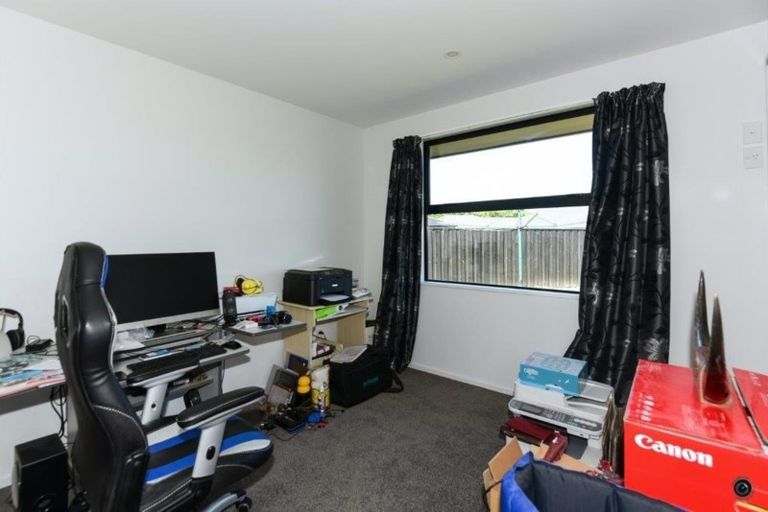 Photo of property in 23c Jozecom Place, Rolleston, 7614