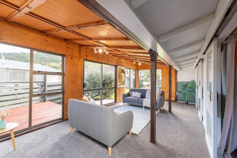 Photo of property in 192 California Drive, Totara Park, Upper Hutt, 5018